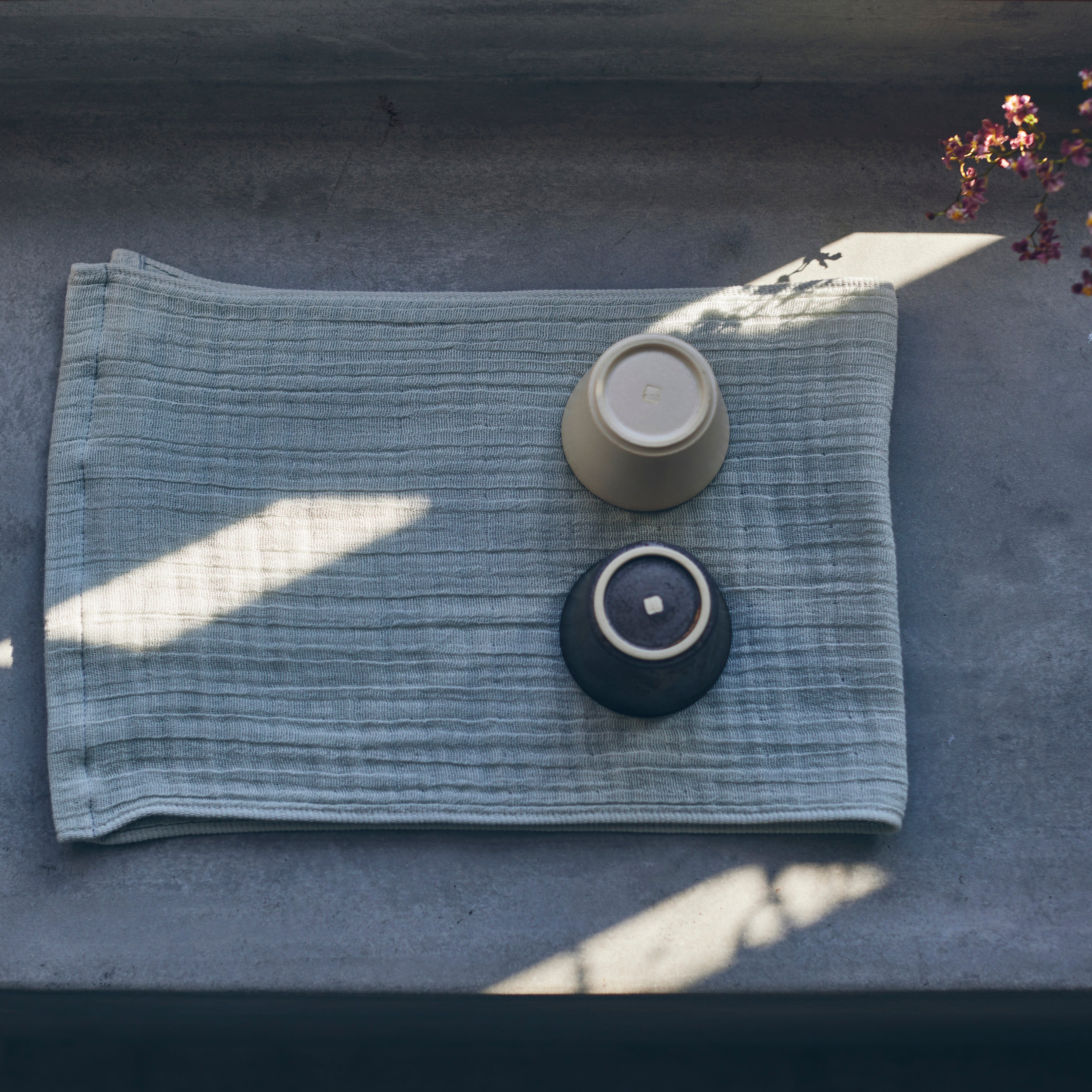 〈ランダムガーゼ〉フェイスタオル 箱入り