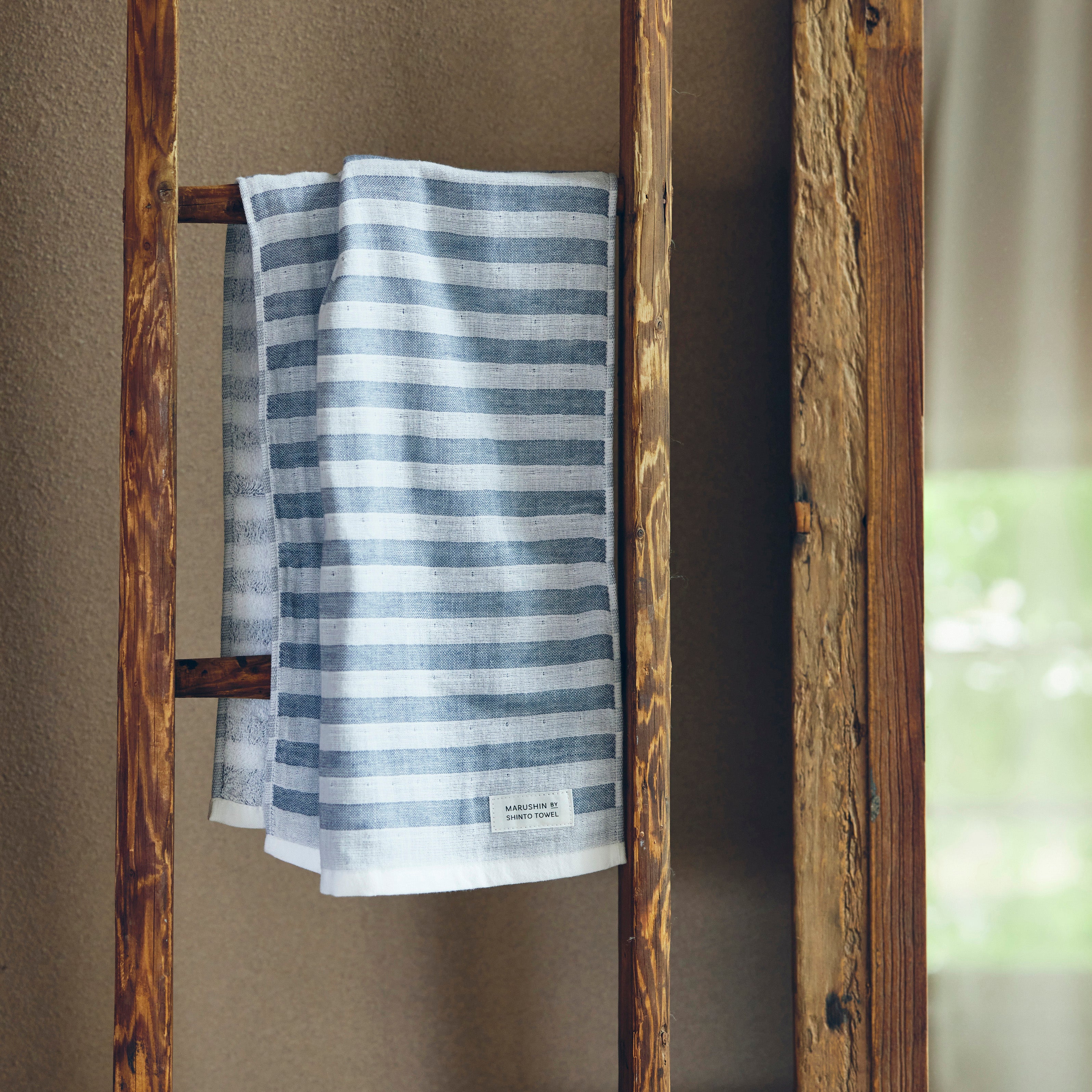 〈シマ-シングル〉フェイスタオル 箱入り