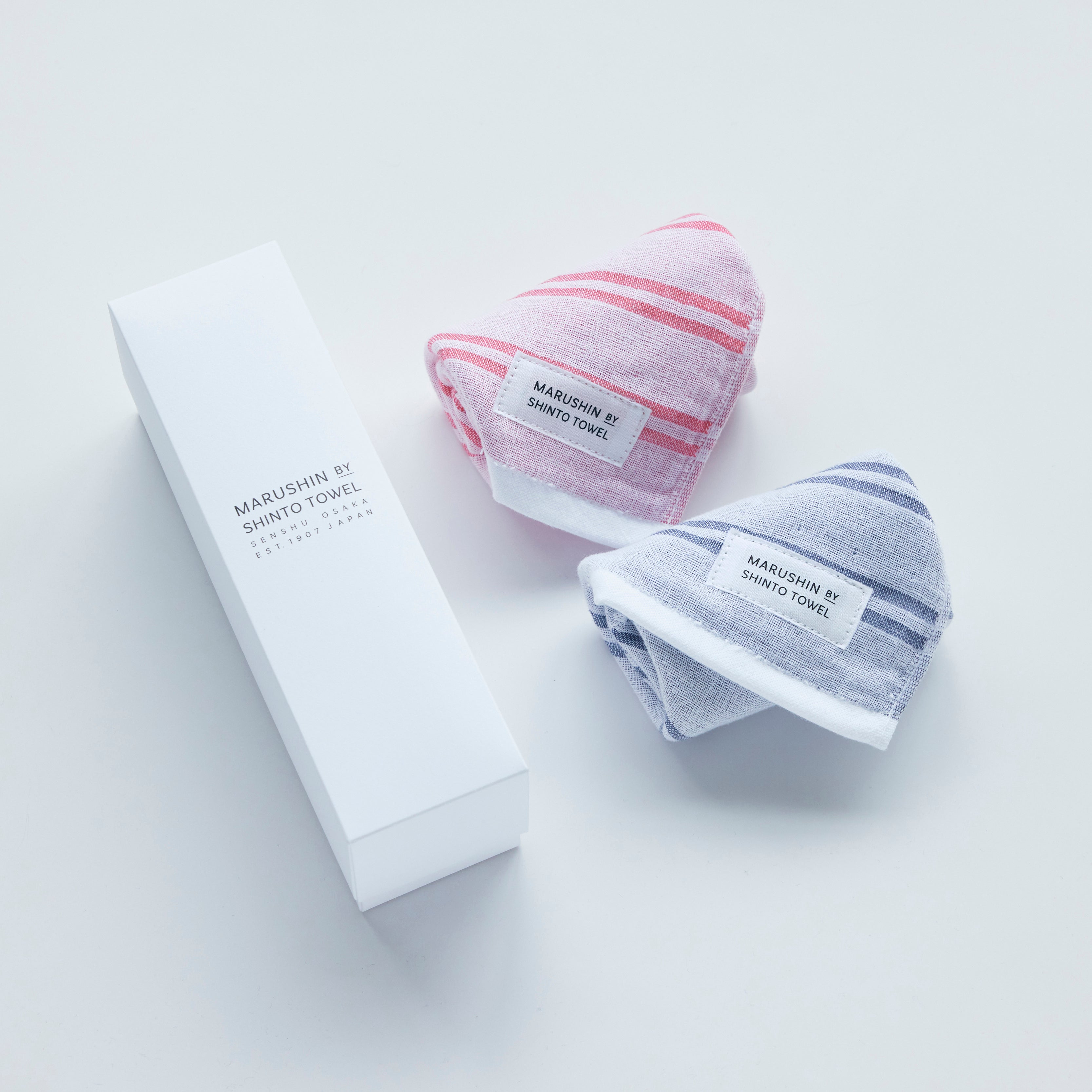 〈シマ-ダブル白地〉ハンドタオル2枚(レッド ⁄ シャドウ)箱入り