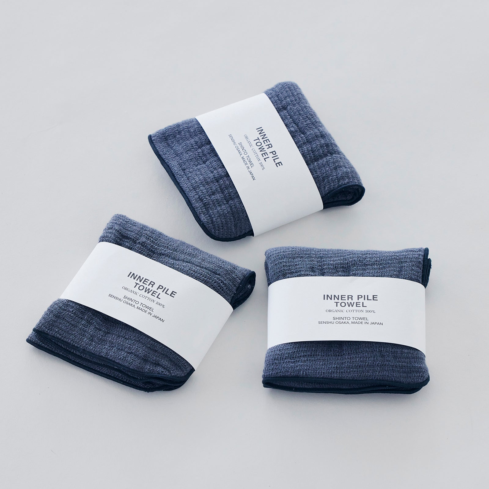 INNER PILE mini｜オーガニックコットン100%｜ボリュームがあるのに軽くて柔らかく、泉州タオルの伝統製法で引き出す高い吸水性を備えています｜SHINTO TOWEL STORE
