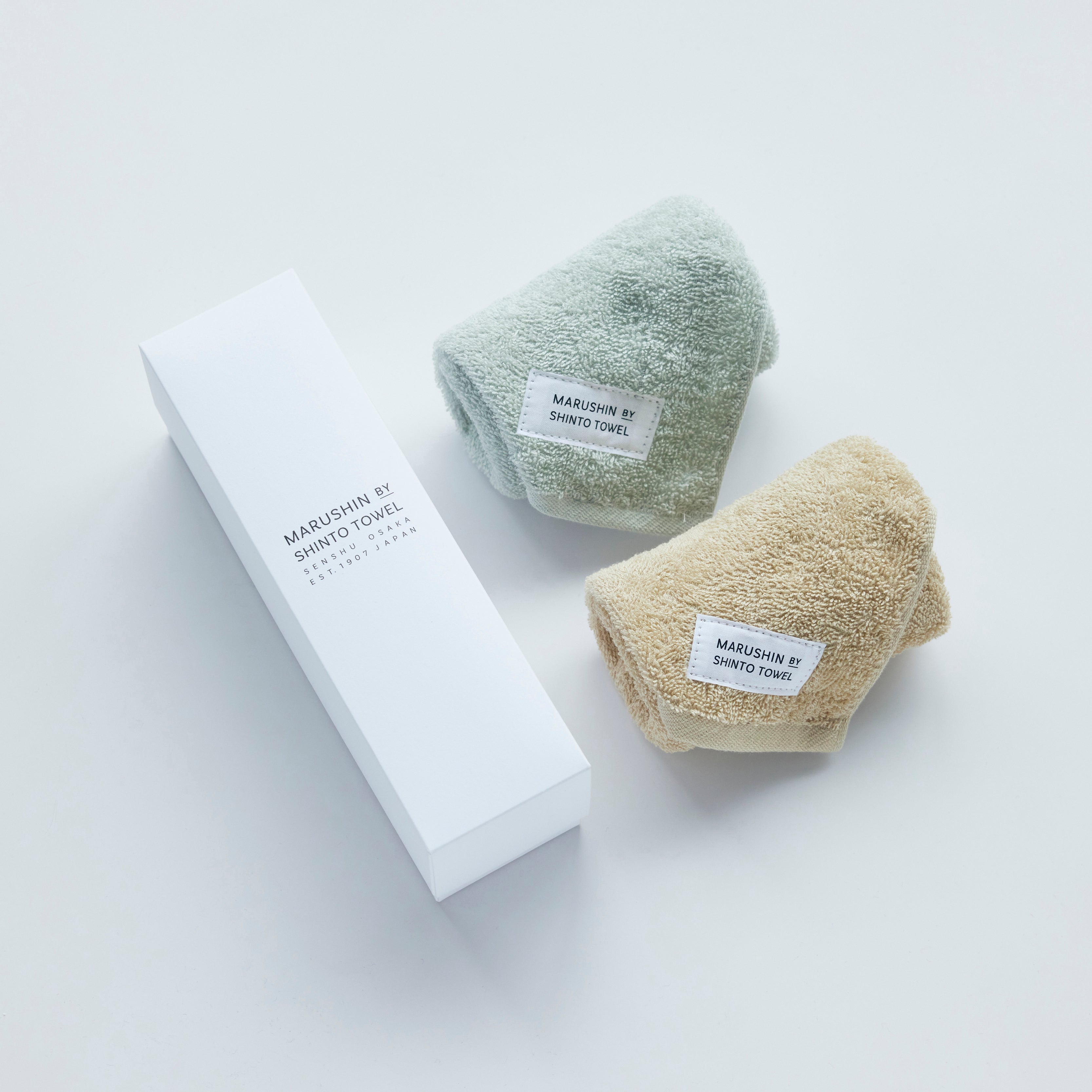 〈ユキネサラシ〉ハンドタオル2枚（セージ ⁄ ベージュ）箱入り
