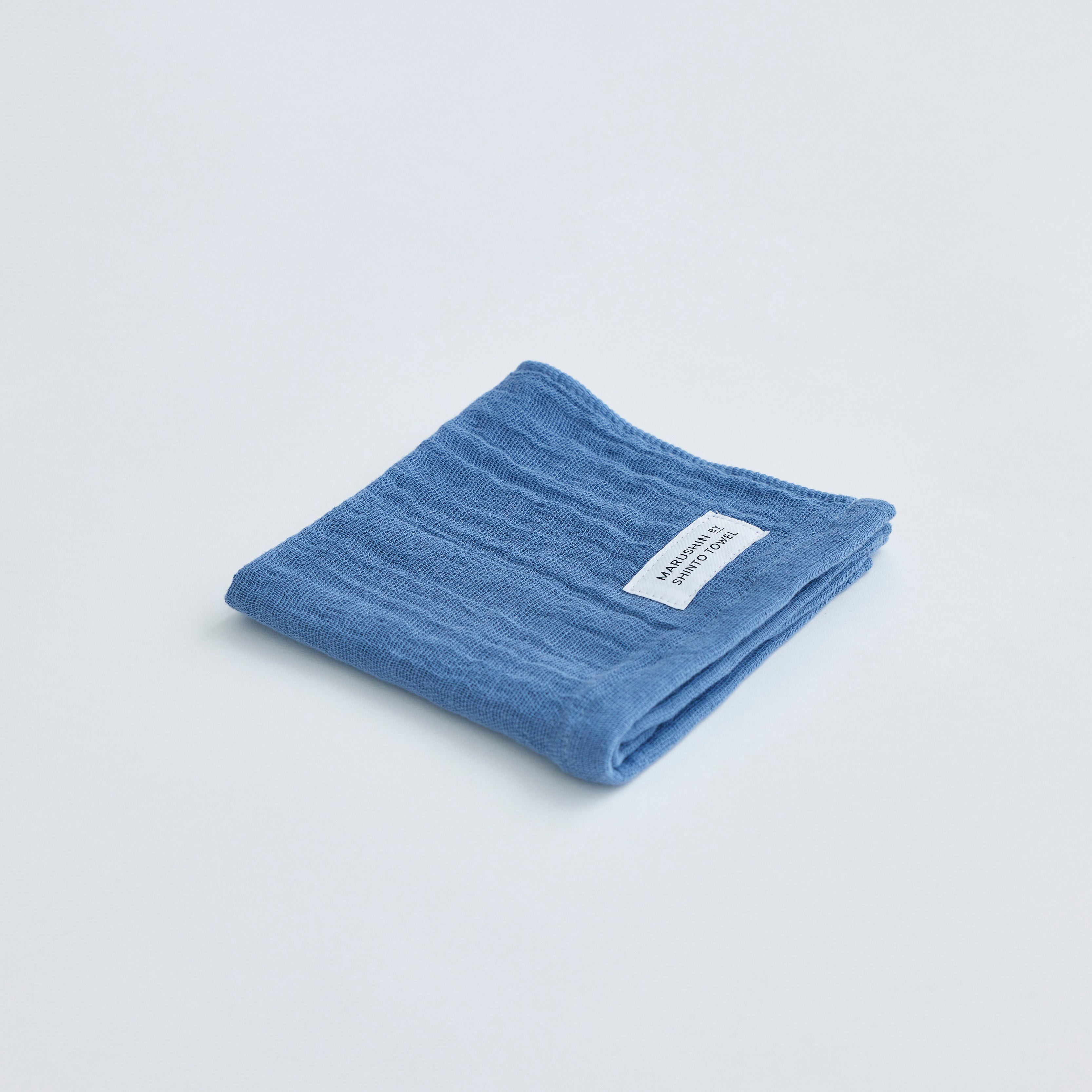 〈ランダムガーゼ〉ハンドタオル2枚（オフホワイト ⁄ ブルー）