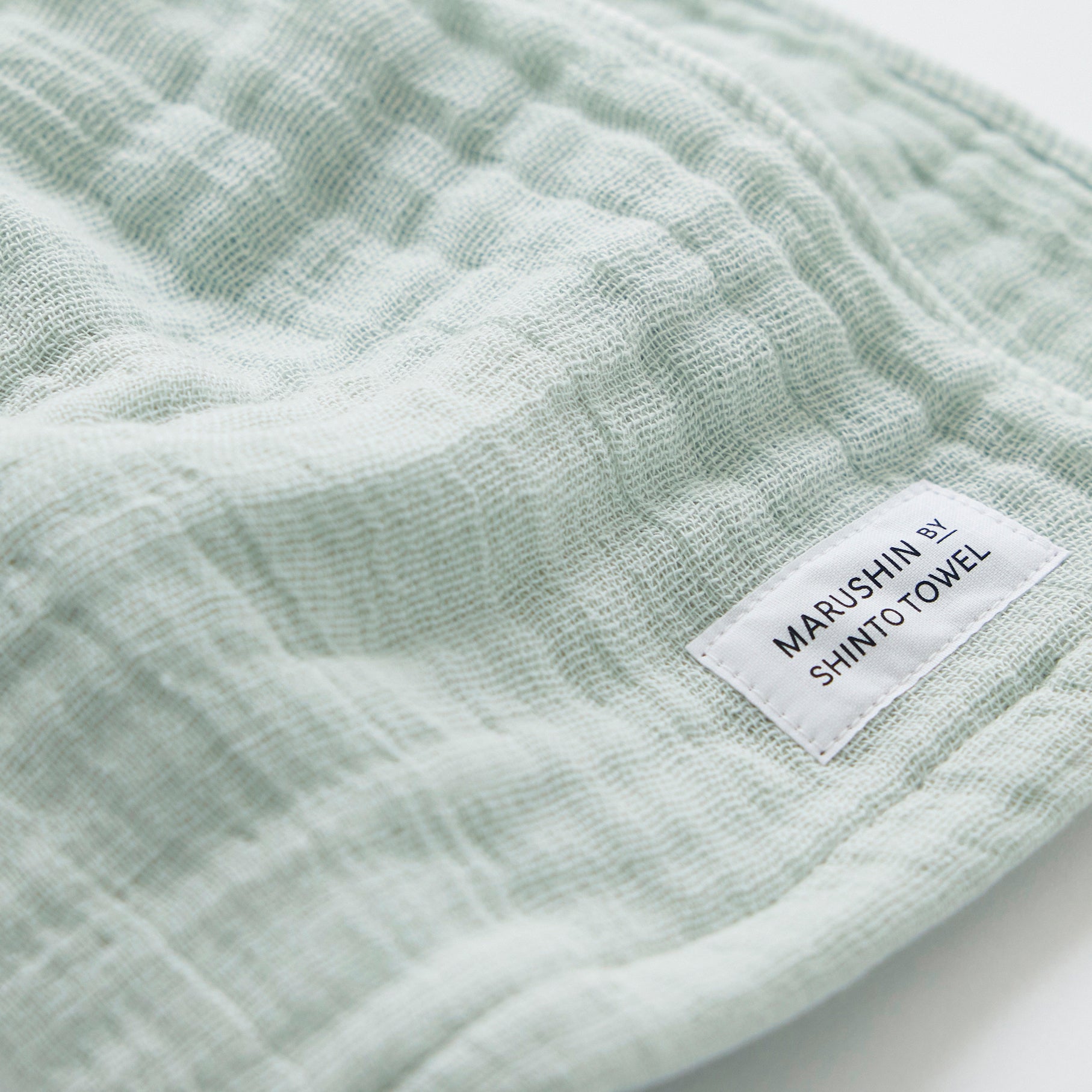 〈ランダムガーゼ〉ハンドタオル2枚（セージ ⁄ ベージュ）箱入り